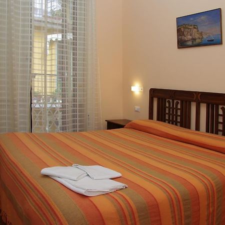 Dolcevitasorrento Guest House Екстер'єр фото