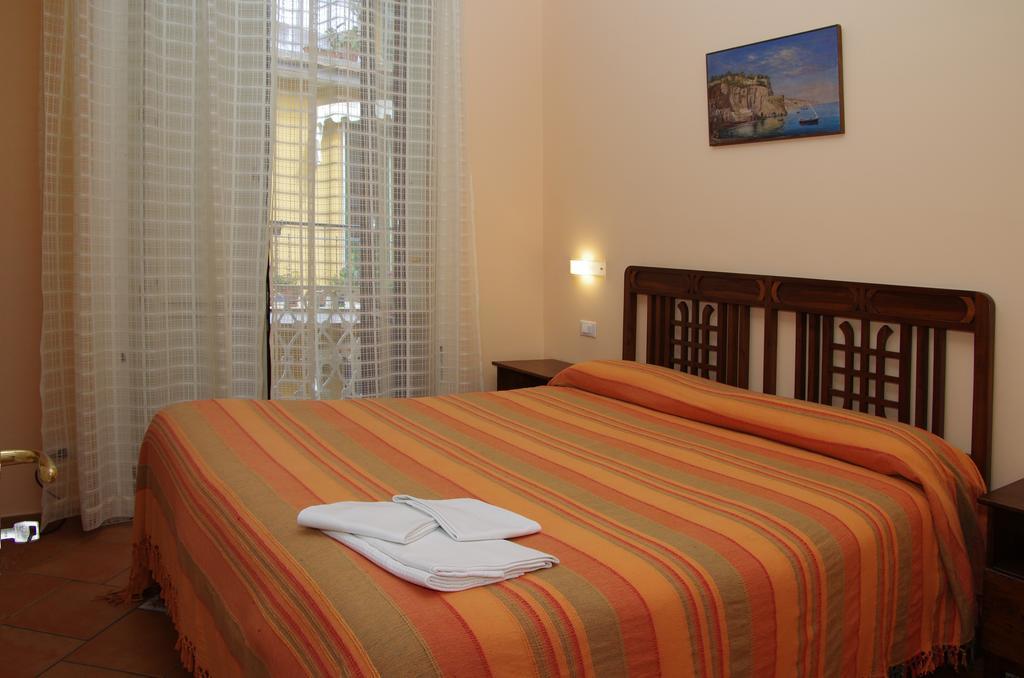 Dolcevitasorrento Guest House Екстер'єр фото